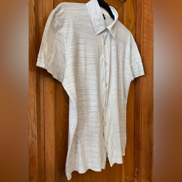 Hugo Boss Men’s Short Sleeve Casual Collared Shirt Regular Fit Size Medium - Picture 2 of 8